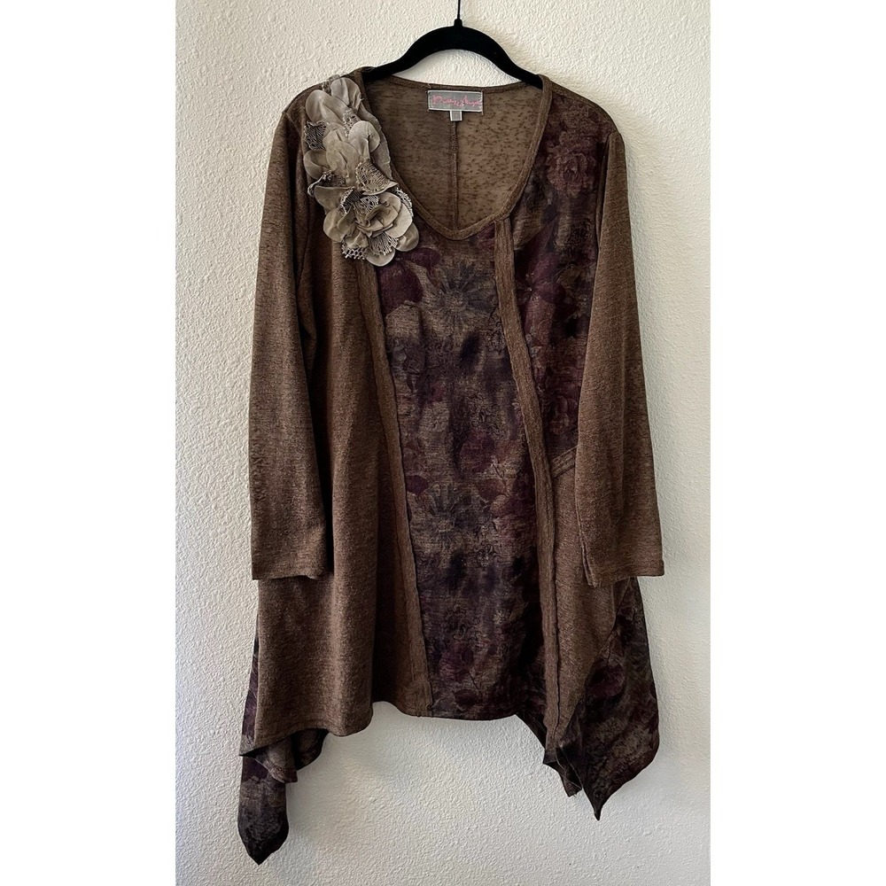 Pretty Angel Tunic Top Size Large Boho Brown Artsy Embellished Floral Asymmetric